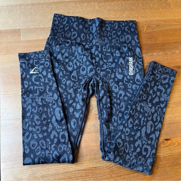 Gymshark | Adapt Animal Print Leggings Black XS - Picture 2 of 9